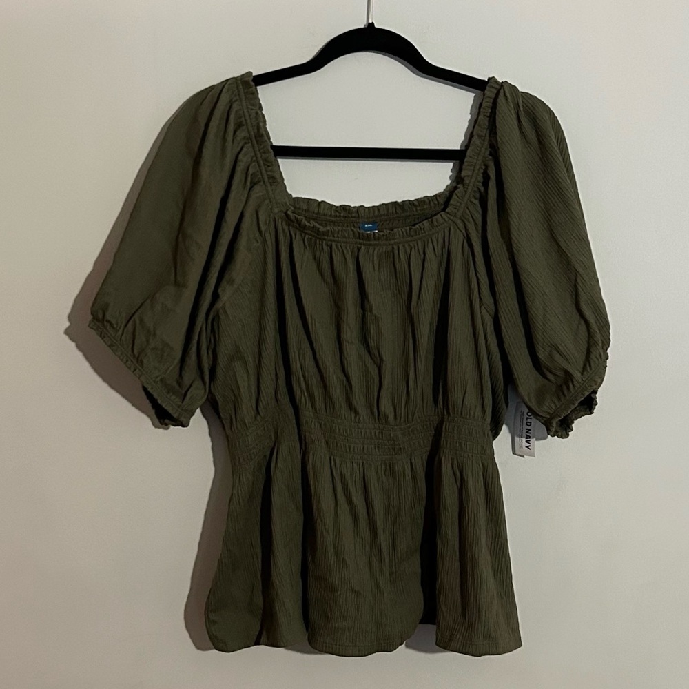 Old Navy Peplum Top